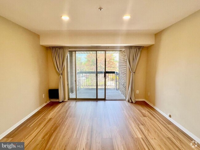 Building Photo - 7901 Badenloch Way Unit 304 Rental