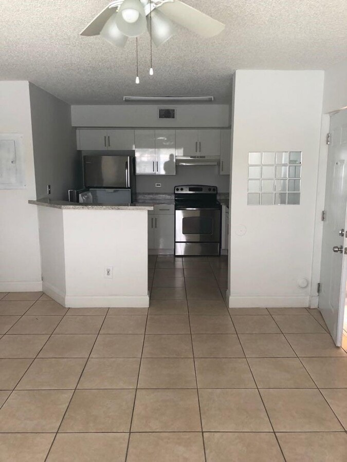 Photo - 3610 N 56th Ave Unit 210