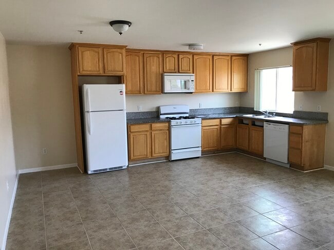 Photo - 6842 Agnes Ave Apartments