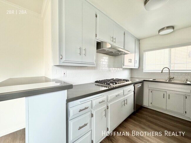 Photo - 1446 S Canfield Ave Unit 2A