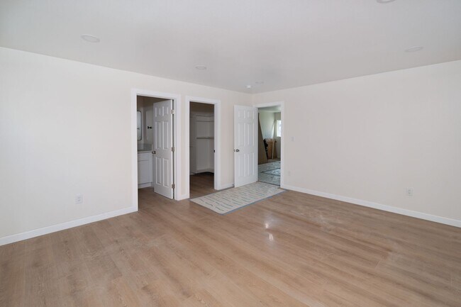 2400 Del Mar Ave Unit 2400