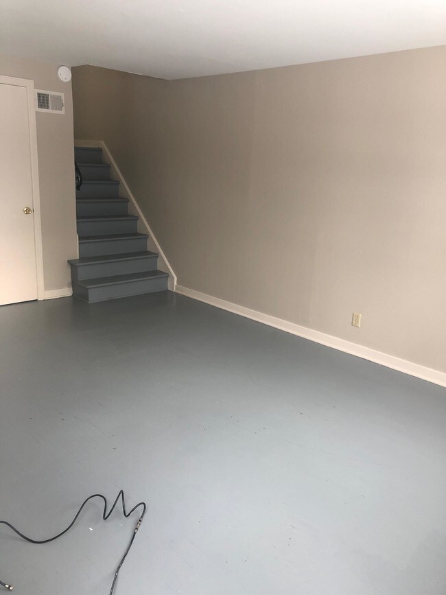 Lincoln Park Duplexes Apartments Buffalo, NY