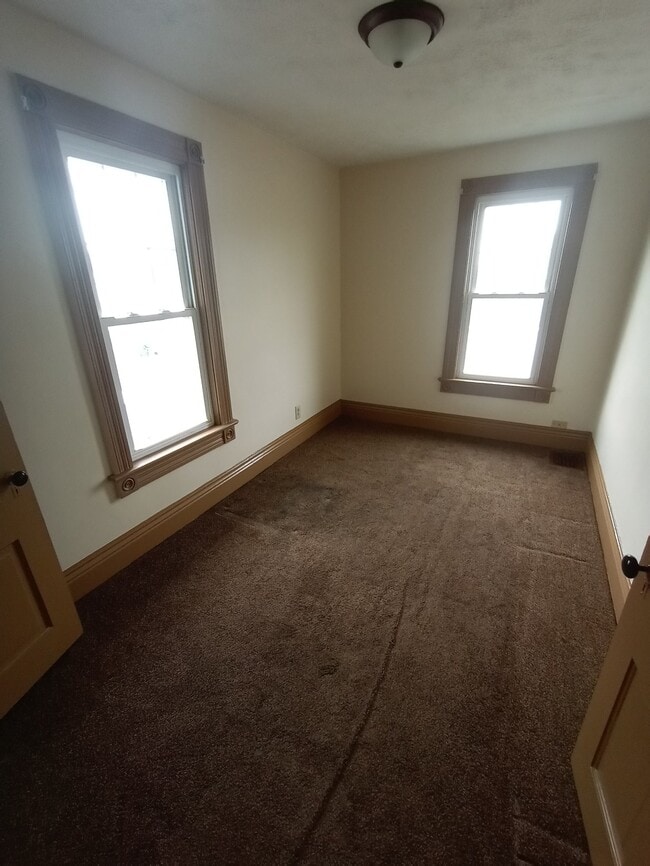 Photo - 825 Tremont Ave SW Unidad A