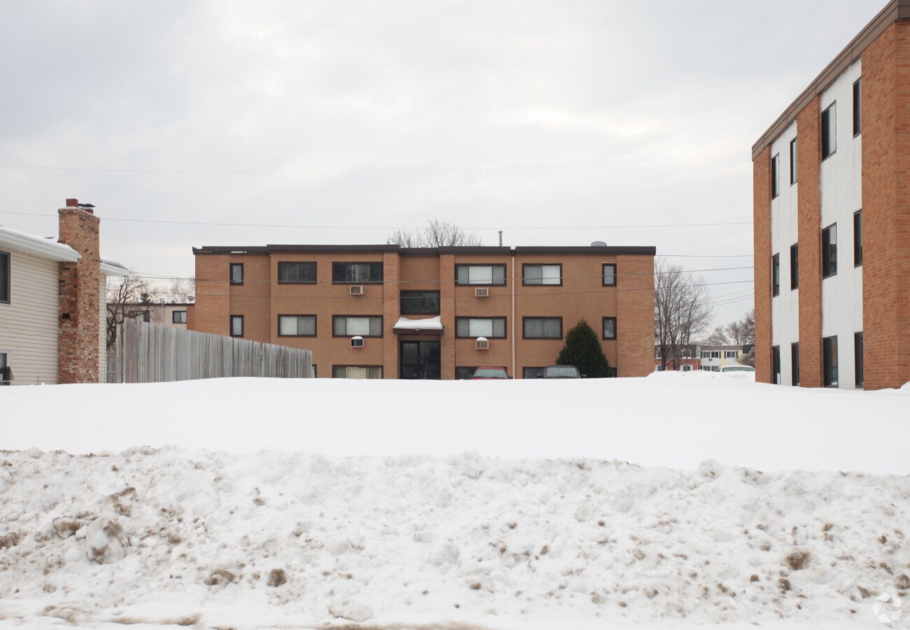 Photo - 151 NE Island Park Dr