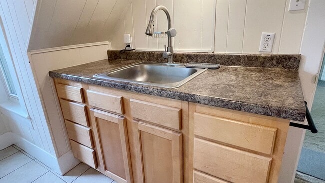 Photo - 6 Maple St Unit 2