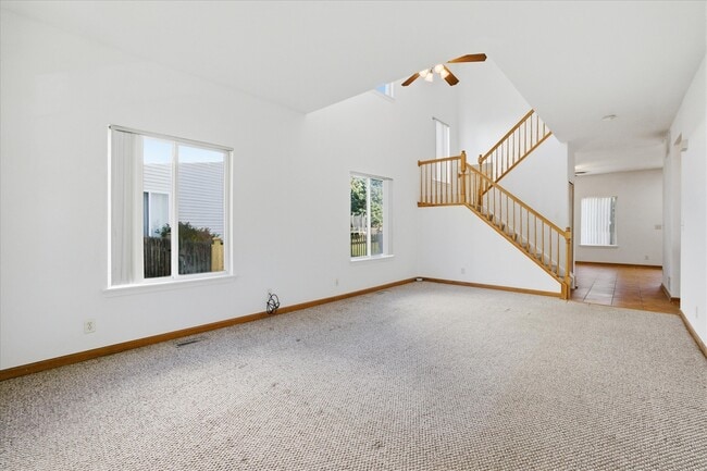 Photo - 22206 W Niagara Trail