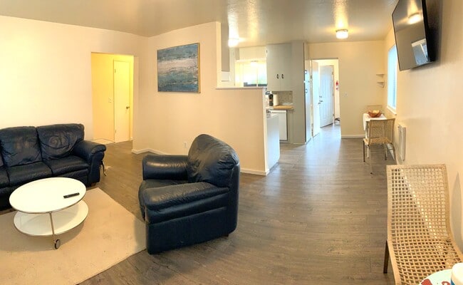 Photo - 125 S 8th St