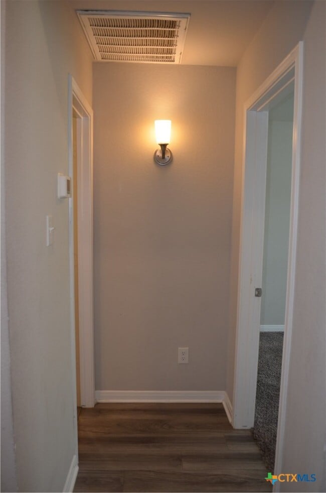 Photo - 3423 Addison St