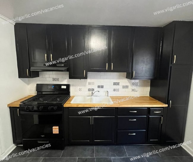 Photo - 3 spacious bedrooms, 2 full bathrooms home...