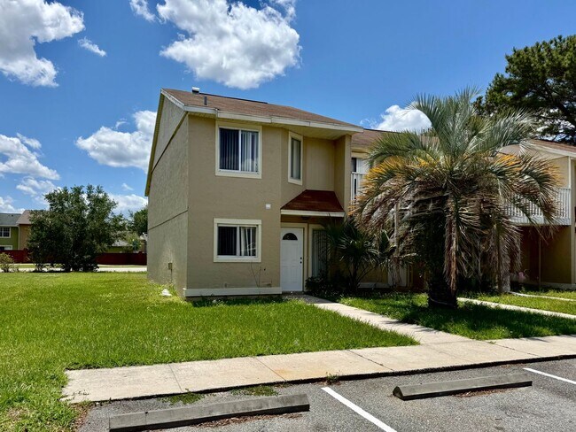 Building Photo - BVL Quadplex 206 Unit A