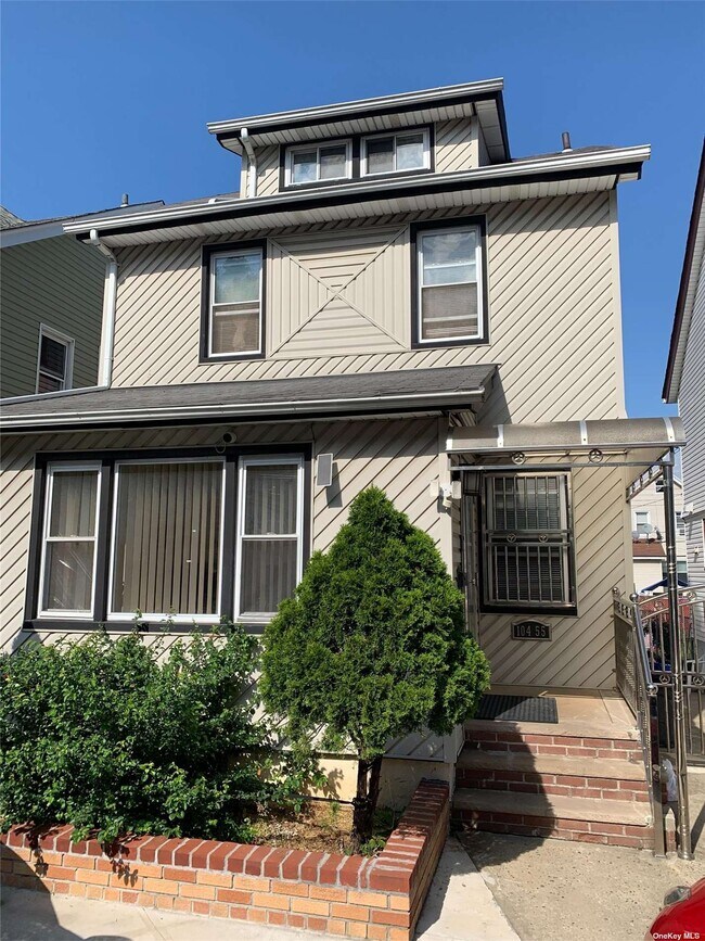 Photo - 104-55 111th St House