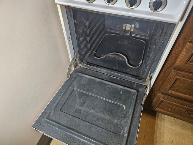 Photo - 401 N East St