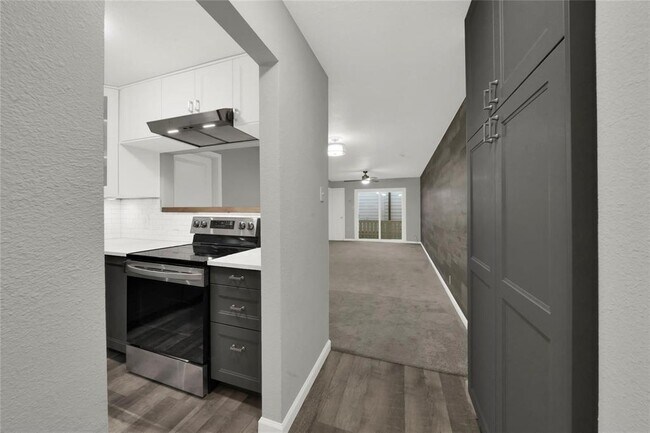 Photo - 1418 Vermont St Apartment Unit 8