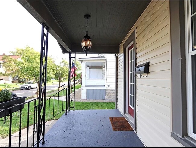 Photo - 517 Sheldon Ave