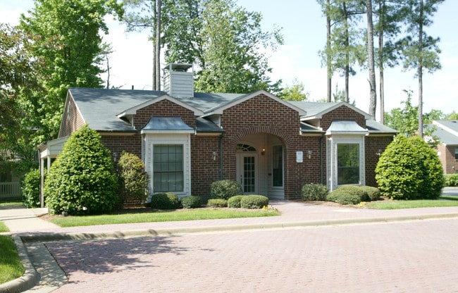 Leasing Office