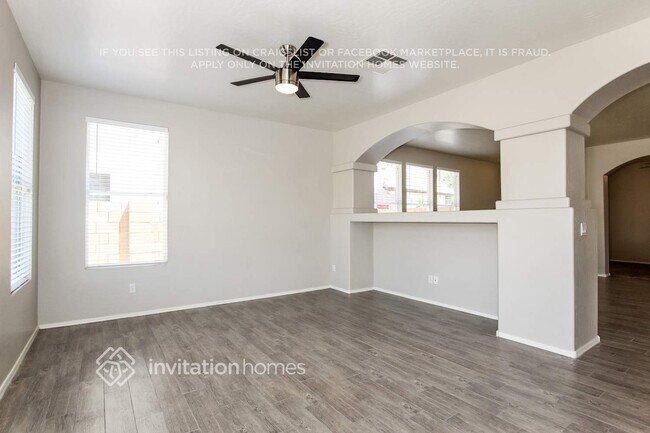 14758 W Columbine Dr