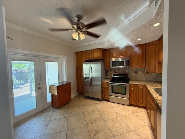 Photo - 926 Kokomo Key Ln