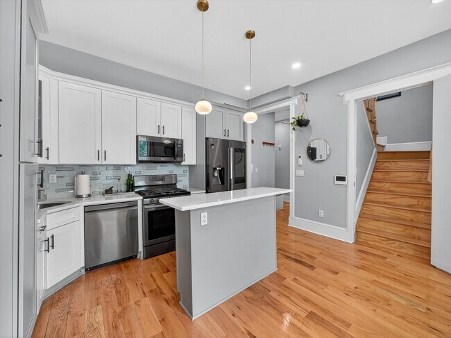 Photo - 70 Sherman Pl Unit 2