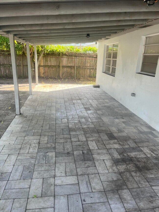 Photo - 5706 Candlewood St