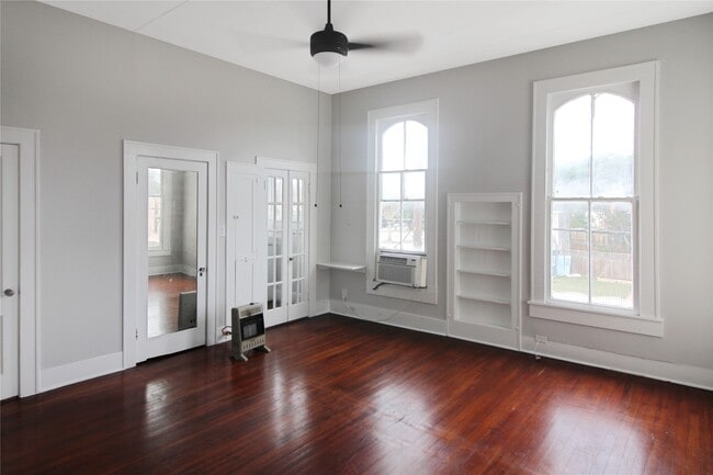 Photo - 1902 Church St Unidad 10