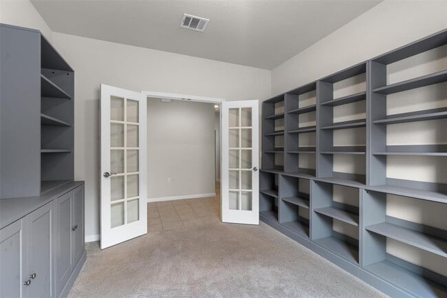 Photo - 108 Calhoun Ln