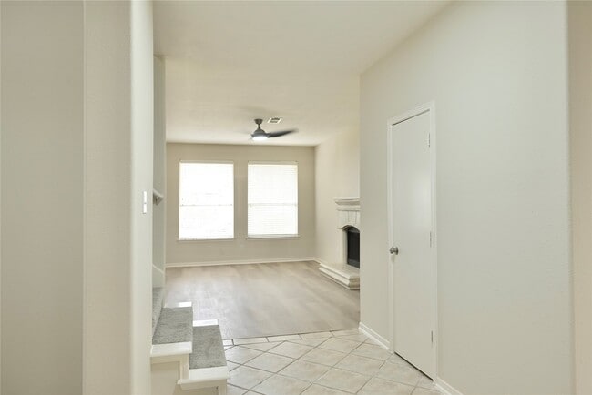 Photo - 23902 Spring Way Dr