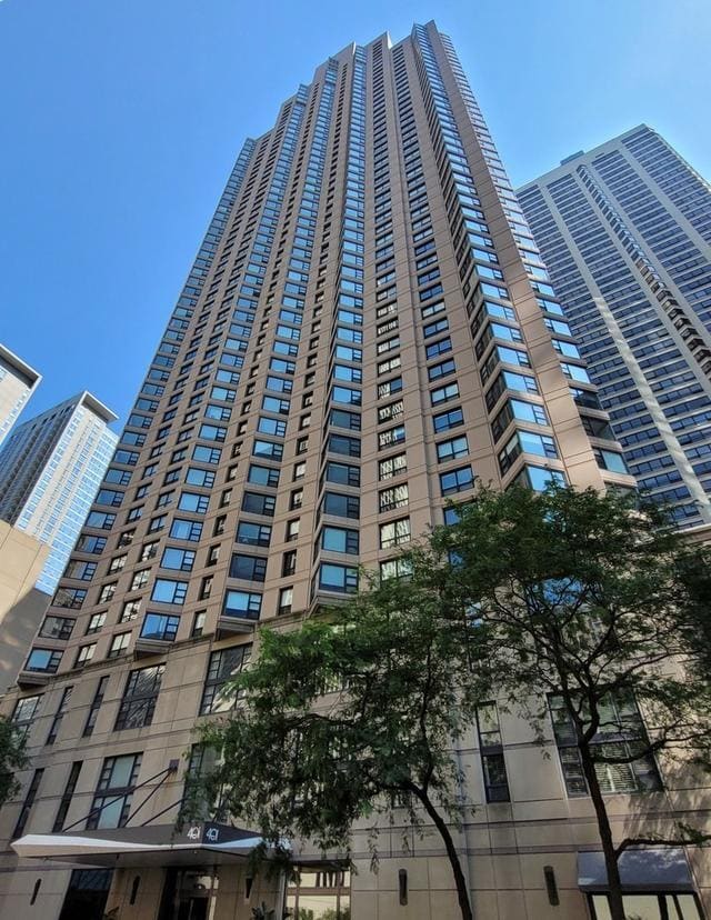 Building Photo - 401 E Ontario St Unit 1107