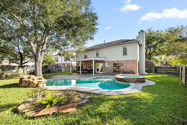 Building Photo - 15002 Havenridge Dr