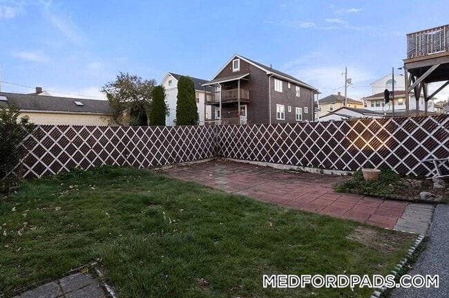 16 Windsor Rd Unidad 1