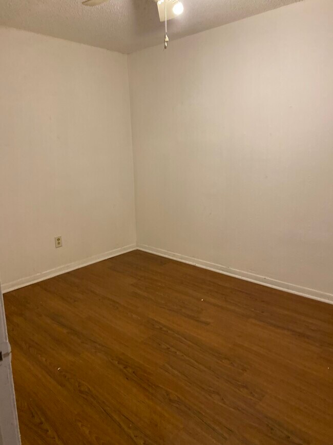 Photo - 306 W Valley Rd Unit D