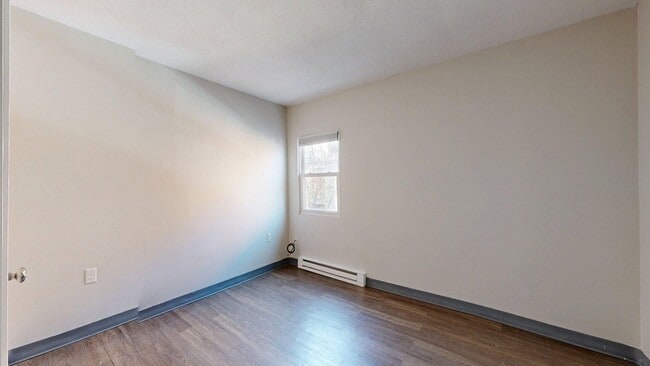Photo - 298 Meridian St Unit 298 - 1