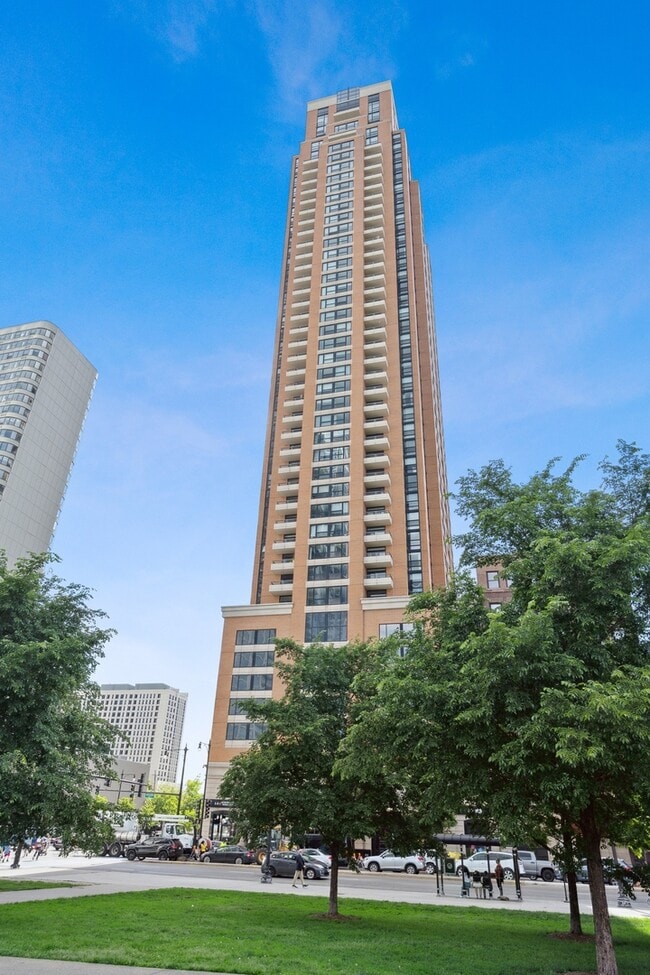 Photo - 1160 S Michigan Ave Condo Unit 2204