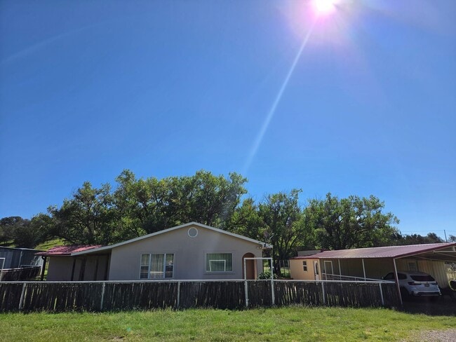 Photo - 375 Cora Dutton Rd