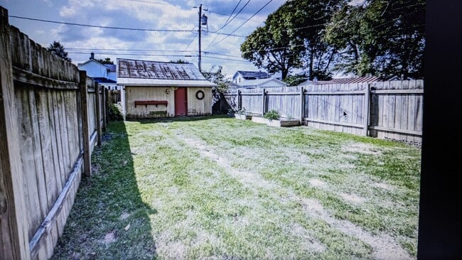 Photo - 542 Buckeye St