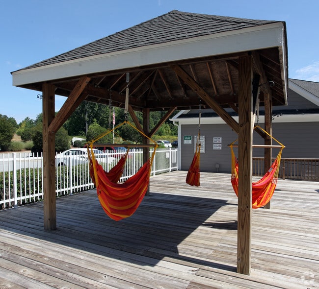 Granite Ridge Apartments and Villas