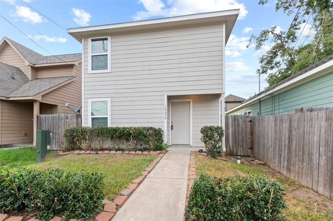 Building Photo - 16630 E Hammon Rental