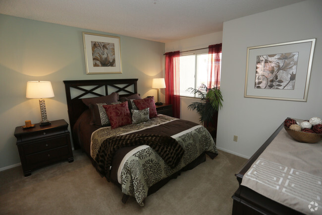 Interior Photo - Loma Linda Springs Rental