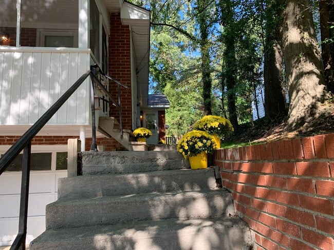 Photo - 2 bedroom Grid House for rent!
