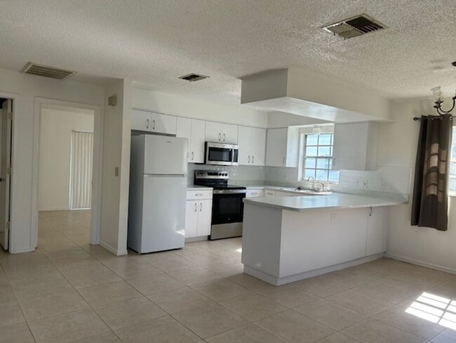 Photo - Move in Special Dec. 2025!