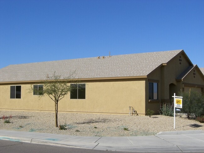 Building Photo - 4042 E Big Game Pl Rental
