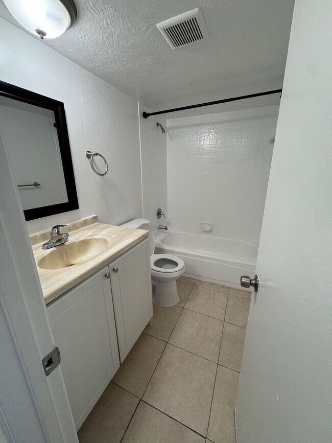 Photo - 6001 NW 7th St Unit 12