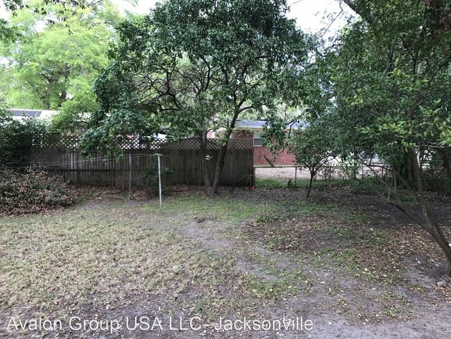 Photo - 3 br, 2 bath House - 5433 Oliver street S