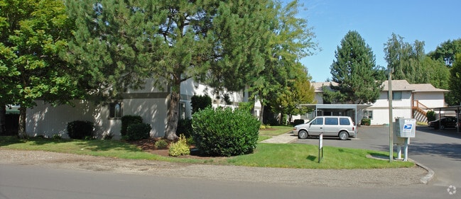 Tiffany Place Apartments