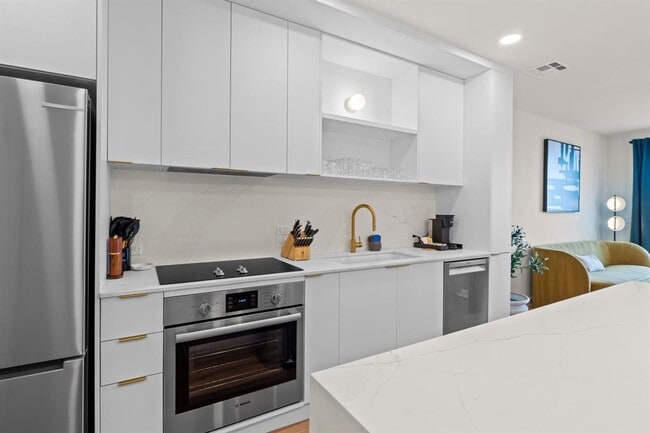 Photo - 2323 S Lamar Blvd Unit 505