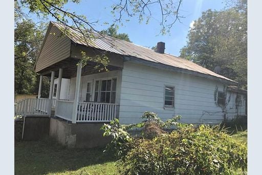 Photo - 1184 N Front St