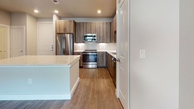 Building Photo - 24002 Colonial Pkwy Unit 4204 Rental