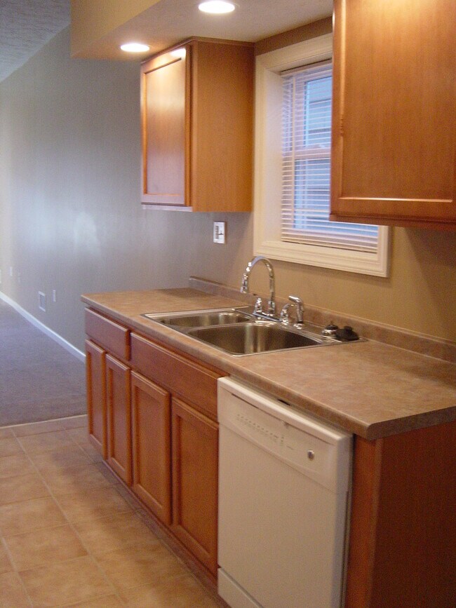 242 Dilworth St Unit 2