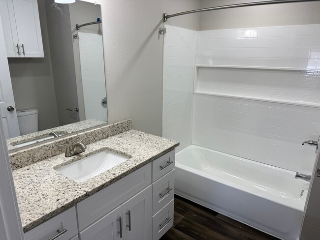 Photo - 80 Redwood Ln