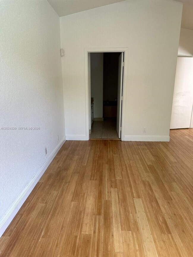 Photo - 11090 Baybreeze Way