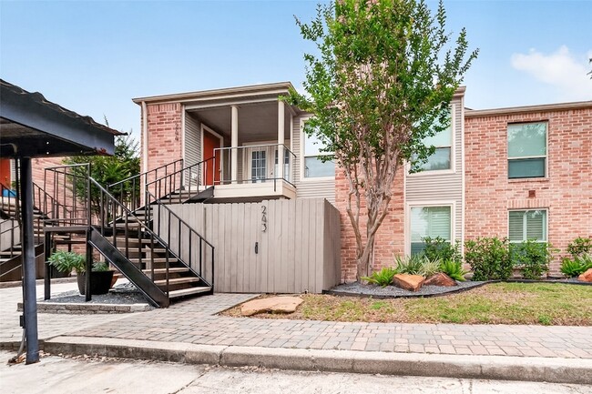 Building Photo - 3700 W Clay St Unit 244